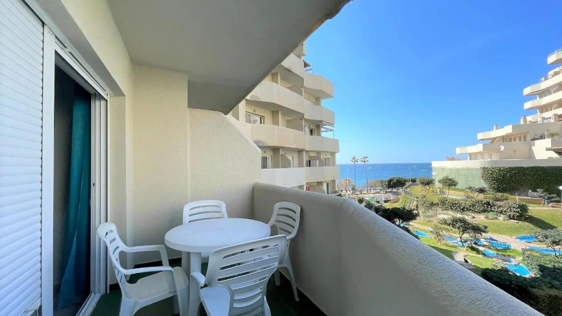 Apartment With Terrace And Sea Views Benalmadena Spain